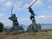 宮本武蔵と佐々木小次郎の戦い ー石像