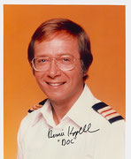 Bernie Kopell  ... Doctor Adam Bricker / ... (250 Folgen, 1977-1987)