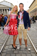 Oktoberfest 2013, Tag 1: Frühstück bei Tiffany, Sebastian Copeland und Frau Caroline