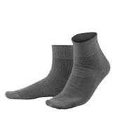 Sokken in 100% bio-katoen, donkergrijs, Living Crafts, beschikbaar in de maten 35-36, 37-38, 39-40, 41-42, 43-44 en 45-46, prijs: 7,99 €
