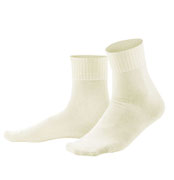 Comfortsokken in 98% bio-katoen met 2% elastaan, naturel, Living Crafts, beschikbaar in de maten 35-36, 37-38, 39-40, 41-42, 43-44 en 45-46, prijs: 9,99 €