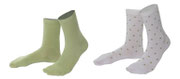 Sokken Bettina in 98% bio-katoen met 2% elastaan, per 2 paar verpakt, pistachegroen, Living Crafts, beschikbaar in de maten 35-38 en 39-42, prijs: 14,99 €