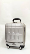 トランク132　シャンパンファスナーキャリー付き　450×350×200　￥4,000＊機内持ち込みサイズ＊