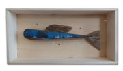 Fisch in Holzkiste 4, 36 x 18 x 6 cm
