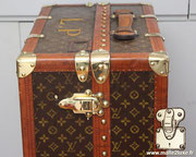 wardrobe louis vuitton malle