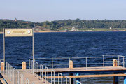 Blick vom Bootsanleger auf der Innenkippe zur Marina Mücheln - Sept. 2010