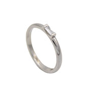 schmaler Ring mit Baguettestein Edelstahl