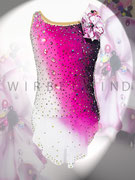 Kürkleid mit Farbverlauf und 3D Blüte/ Gr. 152-158/ Vorderansicht