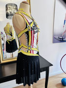Kürkleid `Show must go on´