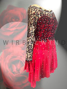 Kürkleid `Carmen´ mit unterlegter Spitze und Farbverlauf