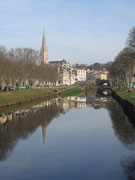 Vue de Fontenay-le-comte : reflet dans la Vendée.