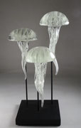 Nicolas Laty- 3 méduses-fluorescentes _Verre soufflé- Galerie Gabel-Biot