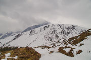 Verso il Piz Beverin, coperto dalle nuvole