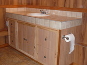 Comptoir de salle de bain (armoires et céramique)