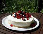 Sommerliche Jogurttorte