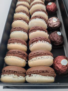 Mousse au Chocolat Macarons