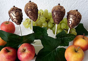 Stilisierte Eichel-Cakepops