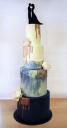 Eigene Hochzeitstorte 1 Stock: Schoko-Banane-Nuss, 2. Stock: Pistazie-weiße Schokolade-Himbeere, 3. Stock: Schwarzwälder Art, 4. Stock: Schoko-Kürbis