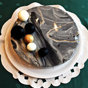 Marbel Mirror Glaze Torte