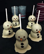 Melting Snowman Cakepops- Brownie Erdnuss