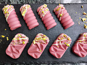 Cakesicles Himbeer-Pistazie mit Ruby Chocolat