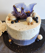 Fault Line Cake - Raffaello Blaubeere