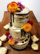 Hochzeitstorte mit Cupcakes