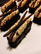 Baumkuchen Streifen mit Kaffeecreme