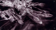 《感光 12》油彩、アルミニウム板　12.0×22.0㎝　「融点」(JINEN GALLERY、東京)