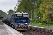 Unipetrol 753 741 am 3.5.2017 in Krippen hat in Bad Schandau von ITL den Zug 45387 Stendell - Kralupy nad Vlatvou übernommen