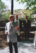 Bild: Seeligstadt Kriegerdenkmal 2001 Friedhof