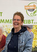 Annette, Vorstandsmitglied, zuständig für Facebook, Spendenquittungen, Futtereinkauf u.v.mn