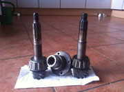Kegelräder, rechts original MG, links ?