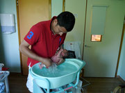 First Bath with Daddy on 23.07.13