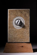 memoria II, marmo bianco statuario, legno