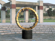 "Circle - harmony (C-10)" H.200x145x60cm / brass, stainless steel / 1994 / Takasuaobadai New Town, Fukuoka, Japan