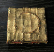 "Face - vestiges (痕跡) (K-57)" t.2x11x11cm / bronze / 1999