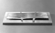 "Space - 織 (K-33)" H.4x25x12cm / bronze / 1989