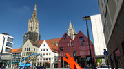 La "cathédrale" d'Ulm est très difficile à photographier.