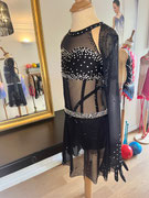 Kürkleid mit hochwertigem Strass in Kristall und Jet , Gr. 134/140 für große,schmale Mädchen, Seitensnicht, mit Handschuhen