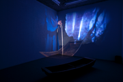Heidi50-On the Day, video installation, convex mirror, wooden boat, Shinanobashi Gallery, 2010/photo:Fukunaga Kazuo
