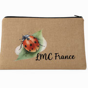 🌿 Pochette “Complice de vos journées” Coccinelle LMC France
