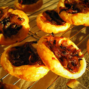 Tartelette au confit d'oignons au Smokey Crocodile 