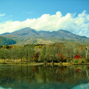 妙高山の秋景色。