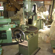 常盤工業SERVO-V油圧角のみ盤　（１）