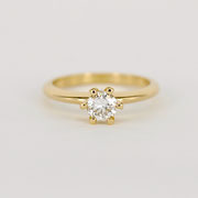 moderner Verlobungsring mit Diamant