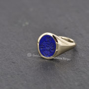 Siegelring aus 585 Gold mit Lapis und gerader Fasskante