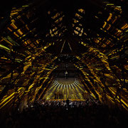 Der Mond, Carl-Orff-Festspiele Regie: Marcus Everding Licht: Georg Boeshenz Kostüme: Christine Gebhardt Bühne und Videodesign: Raphael Kurig, Thomas Mahnecke © Stefan A. Schuhbauer v. Jena