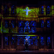 Chicago 1930, Gärtnerplatztheater Regie: Karl A. Schreiner Bühne: Rifail Ajdarpasic Licht: Jakob Bogensperger Videodesign: Raphael Kurig, Thomas Mahnecke © Marie-Laure Briane