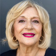 Viviane GUIGNERAT est directrice du Pôle Initiative. [Contact : correspondants[@]francophoniesf.org]